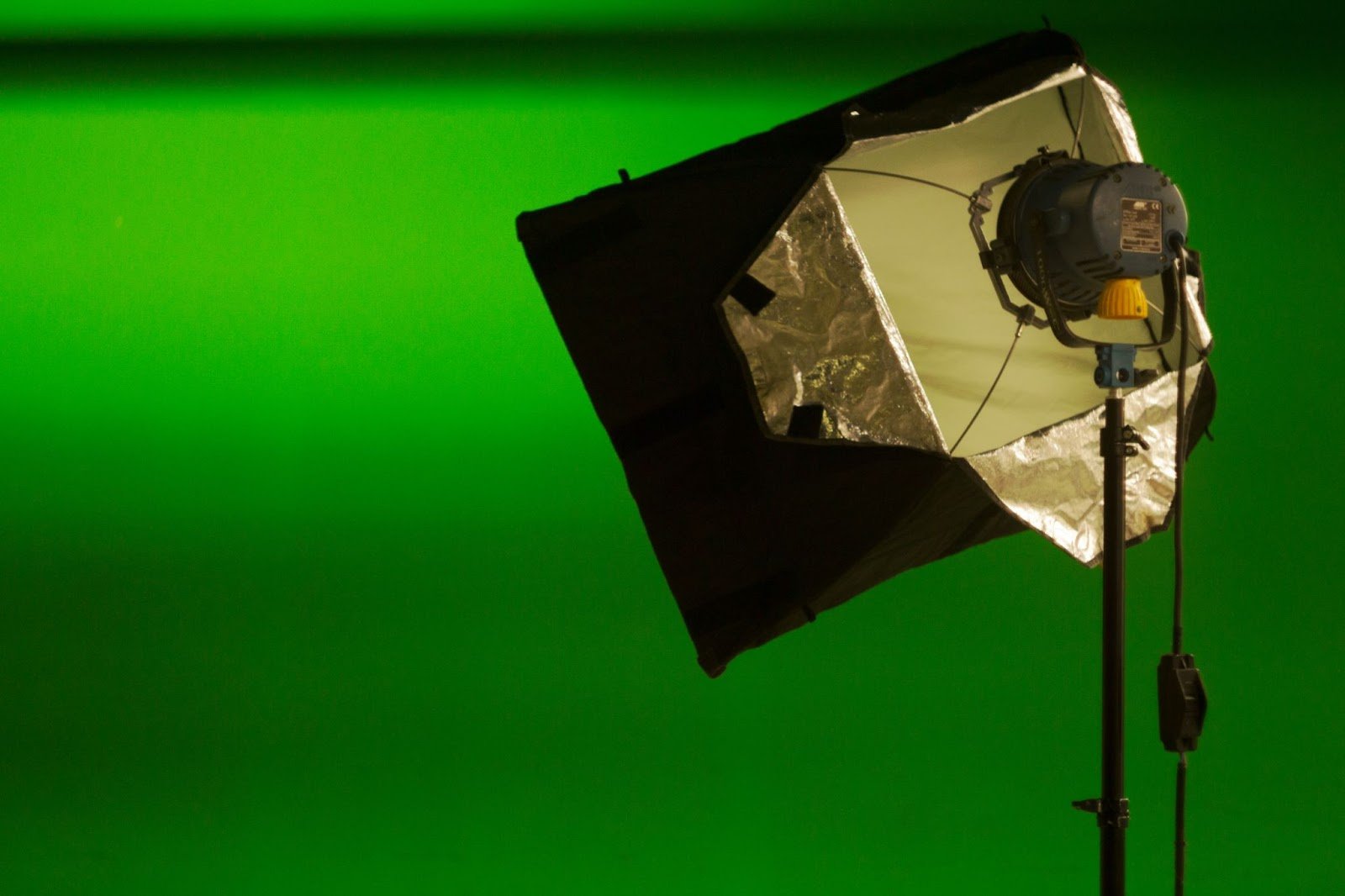 Green screen lighting example