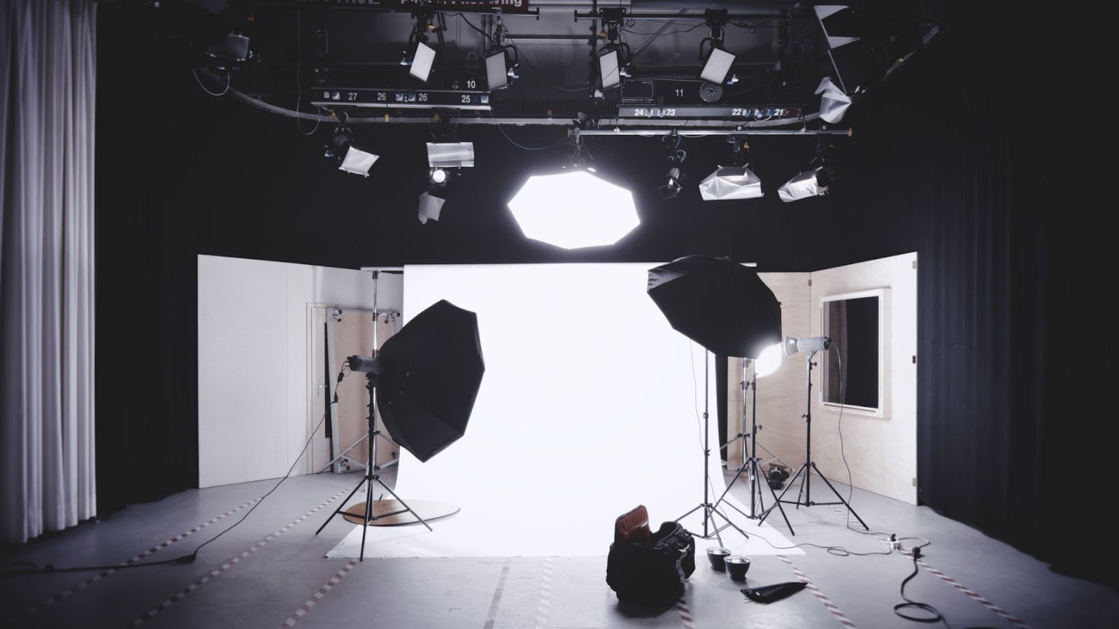 Lighting setup on a film set